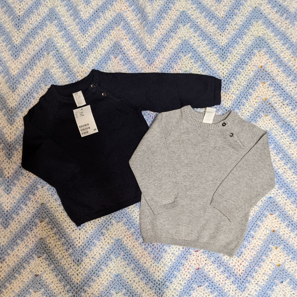 H&M 2-pack Navy/Gray Fine Knit Sweaters Size 12M (9-12m)